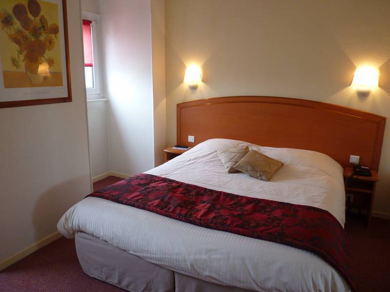 Comfort Hotel Cecil Metz Gare Bagian luar foto