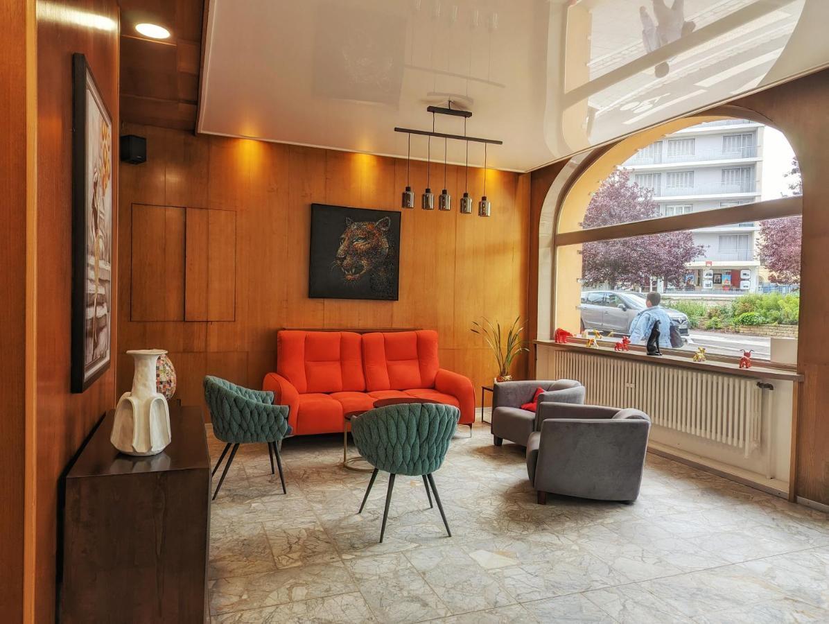 Comfort Hotel Cecil Metz Gare Bagian luar foto