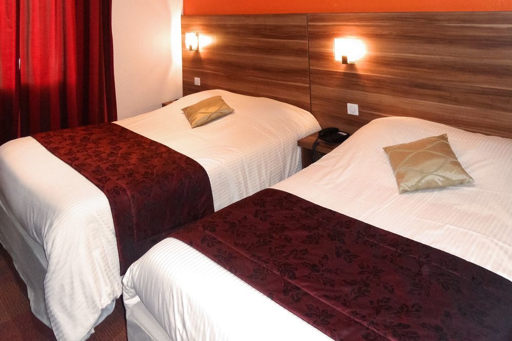 Comfort Hotel Cecil Metz Gare Bagian luar foto