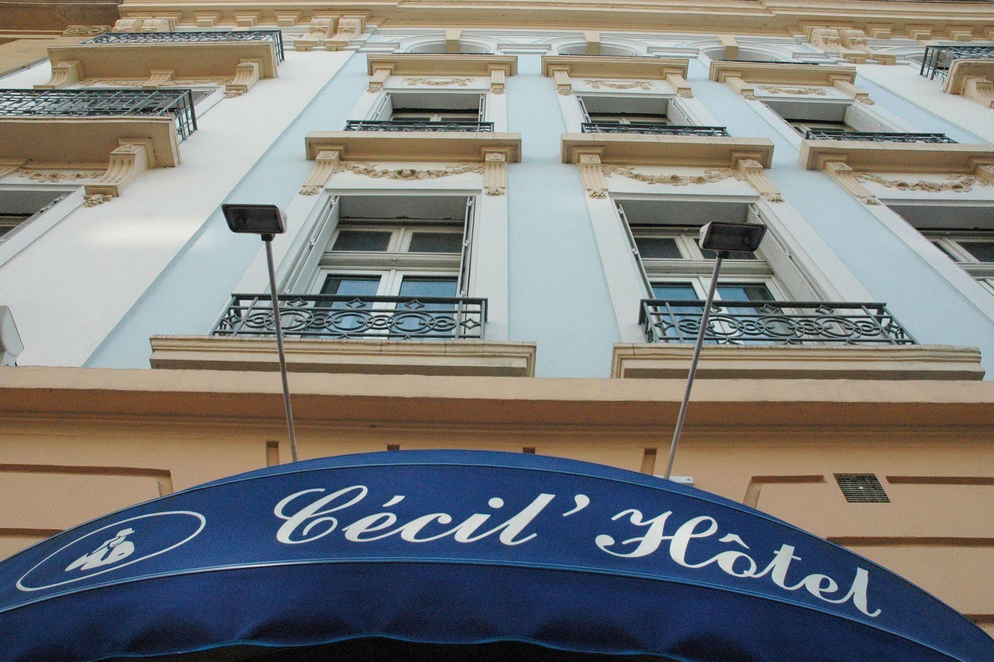 Comfort Hotel Cecil Metz Gare Bagian luar foto