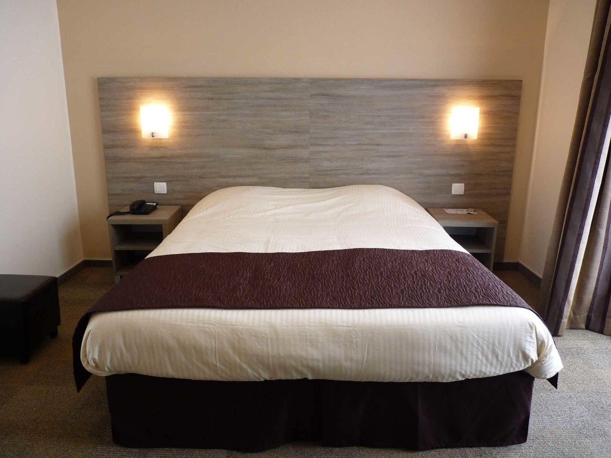 Comfort Hotel Cecil Metz Gare Bagian luar foto